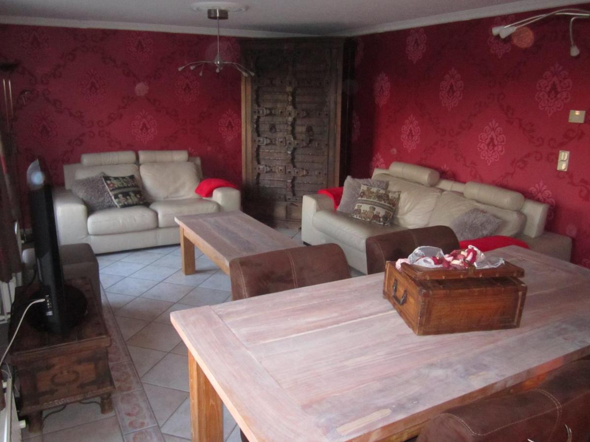 Vakantiewoning Upstairzzz Kortessem Eksteriør billede